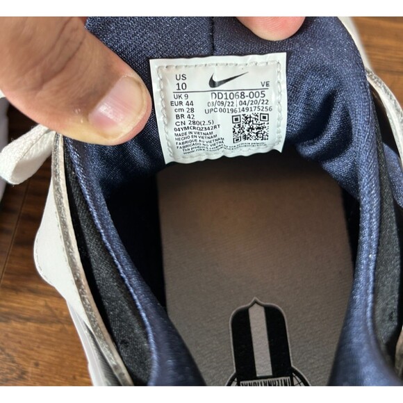 Nike Air Huarache DD1068-005 Men's Sz 10 Gray Athletic Shoes Good Condition - Picture 8 of 8